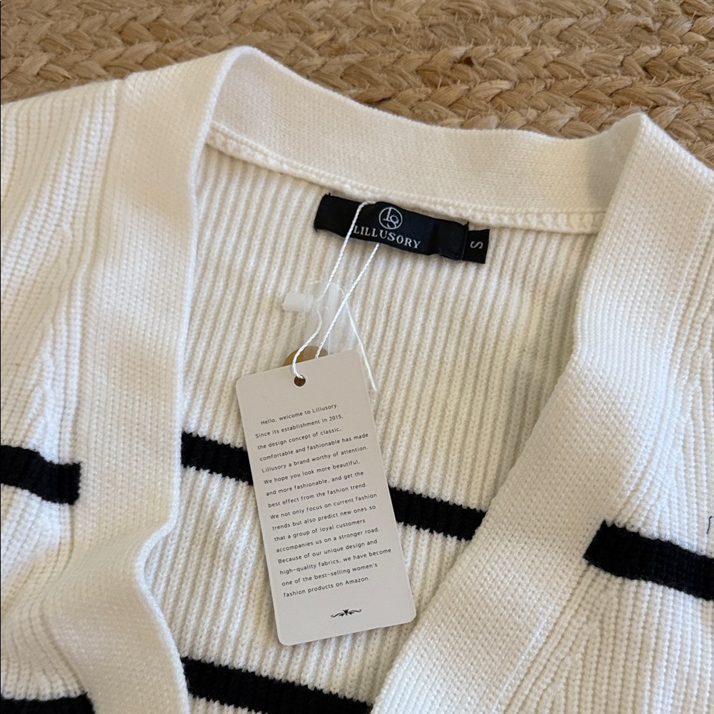 Striped White and Black Cardigan nwt Amazon - Picture 2 of 2